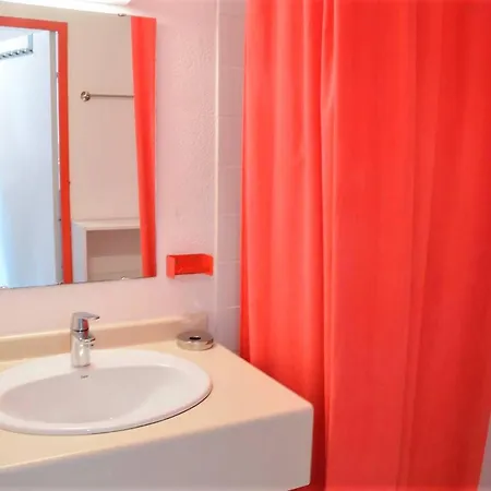 Climatise Avec Terrasse, 2 Pas De La Plage, 4 Couchages, Menage Inclus - Cavaliere - Fr-1-251-554