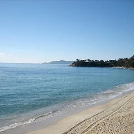 Climatise Avec Terrasse, 2 Pas De La Plage, 4 Couchages, Menage Inclus - Cavaliere - Fr-1-251-554 Le Lavandou