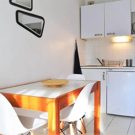 Climatise Avec Terrasse, 2 Pas De La Plage, 4 Couchages, Menage Inclus - Cavaliere - Fr-1-251-554