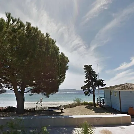 Apartment Climatise Avec Terrasse, 2 Pas De La Plage, 4 Couchages, Menage Inclus - Cavaliere - Fr-1-251-554