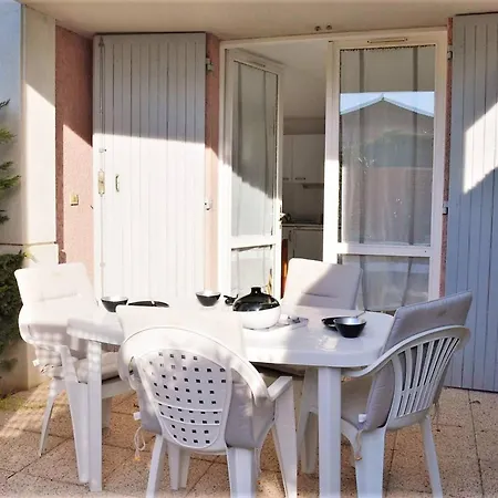 Climatise Avec Terrasse, 2 Pas De La Plage, 4 Couchages, Menage Inclus - Cavaliere - Fr-1-251-554 Apartment